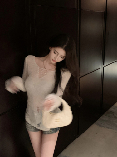 Long-sleeved knitted bottoming hollow slimming solid color pullover torn sweater