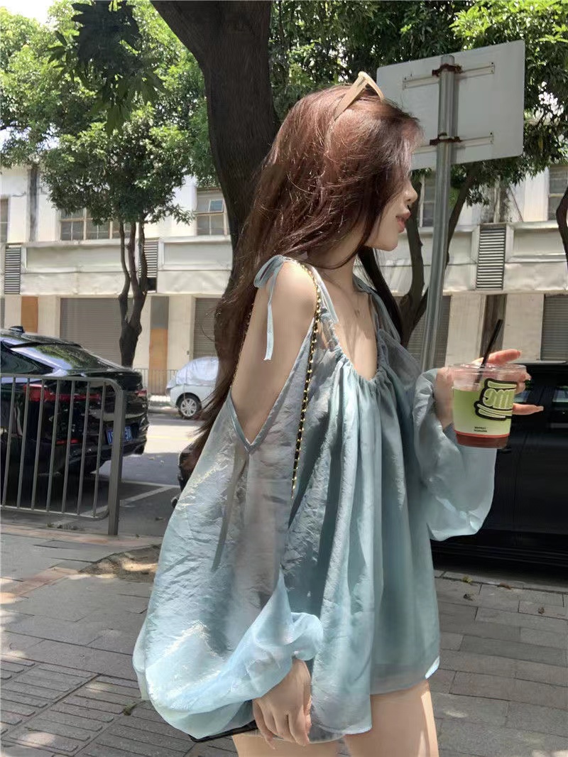 透氣露肩氣質燈籠袖吊帶防曬襯衫女夏溫柔風褶皺寬鬆顯瘦薄款上衣