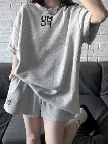 华夫格夏季休闲运动服套装女宽松短袖短裤韩版学生大码减龄两件套