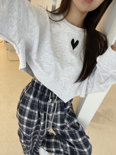 Original love embroidered irregular sweatshirt