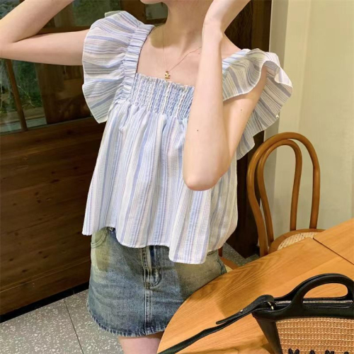 Summer 2024 new style temperament age-reducing striped pleated square neck flying sleeves fashionable shirt French style women's clothing