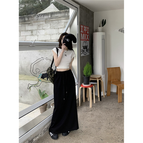 夏季2024新款纯棉黑色高腰半身裙女休闲简约宽松型纯色