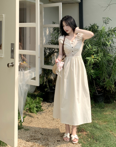 Real shot ~ Western-style V-neck hanging shoulder design, gentle style, slimming and loose mid-length skirt for girls, college style