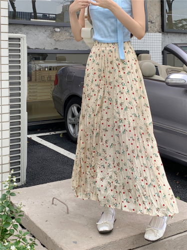 Actual shot of Korean style new elastic floral pleated mid-length skirt with gentle wind