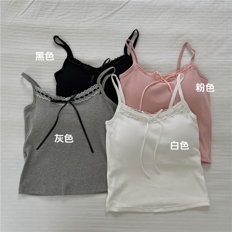 實拍 嬌俏甜妹 顯幼態小吊帶蕾絲拼接修身短款背心