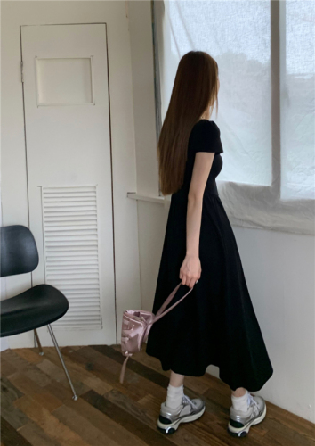 Actual shot~Fashionable square-neck style knitted long dress