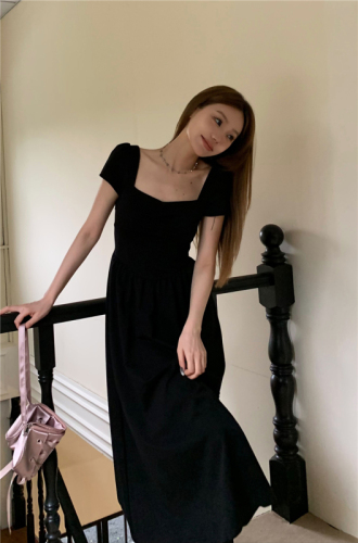 Actual shot~Fashionable square-neck style knitted long dress