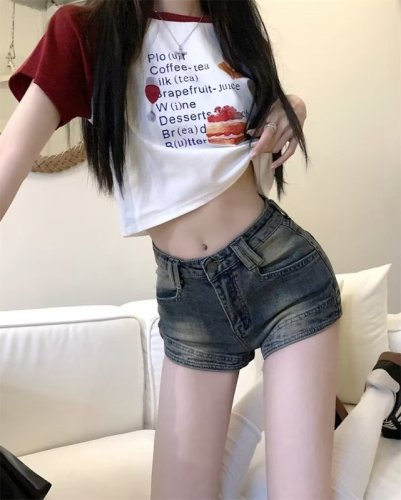 2024新款辣妹风穿搭美式复古做旧牛仔裤女设计感高腰显瘦短裤热裤