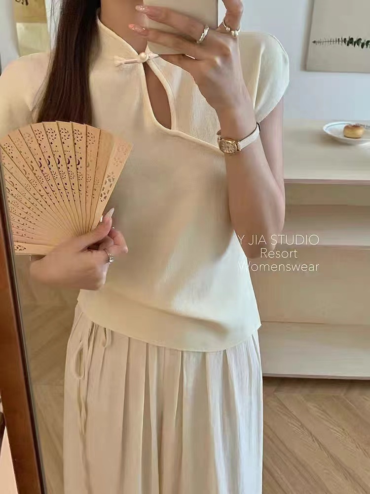 High-end retro national style slim-fit short-sleeved stand-up collar small flying sleeves new Chinese style sweater T-shirt tops for women summer