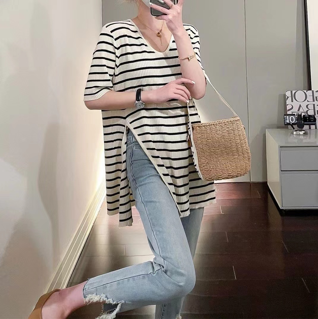 Tmall quality short-sleeved women's mid-length summer thin V-neck lazy flesh-covering loose slimming knitted top