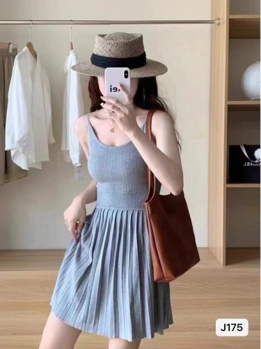 2024 new summer Korean style fashionable high-waisted A-line pleated skirt suspender skirt