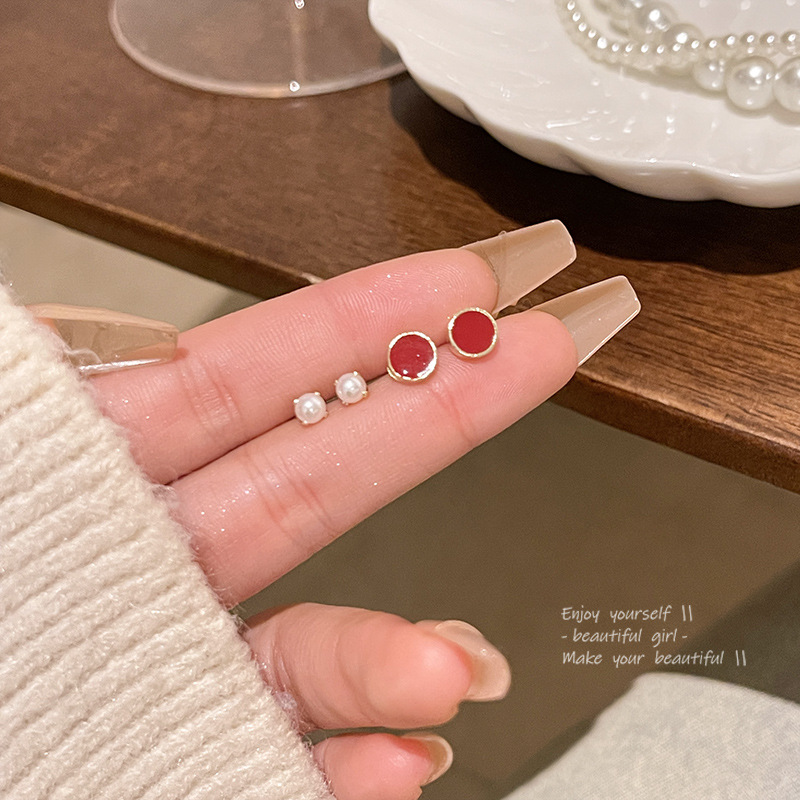 S925 silver needle simple ear piercing set pearl earrings niche versatile temperament red geometric earrings earrings