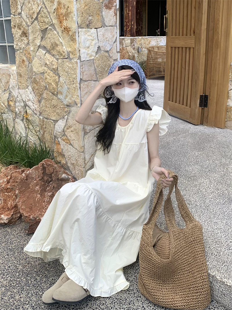 實拍~溫柔甜美飛飛袖簡約圓領荷葉邊寬鬆減齡連衣裙