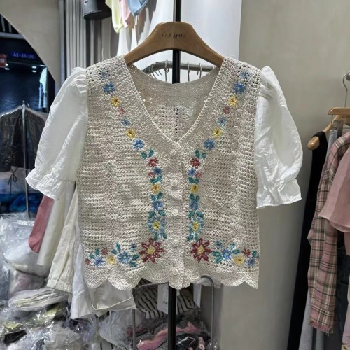 韩版花朵刺绣假两件针织衫女装甜美减龄泡泡袖小个子上衣夏季新款