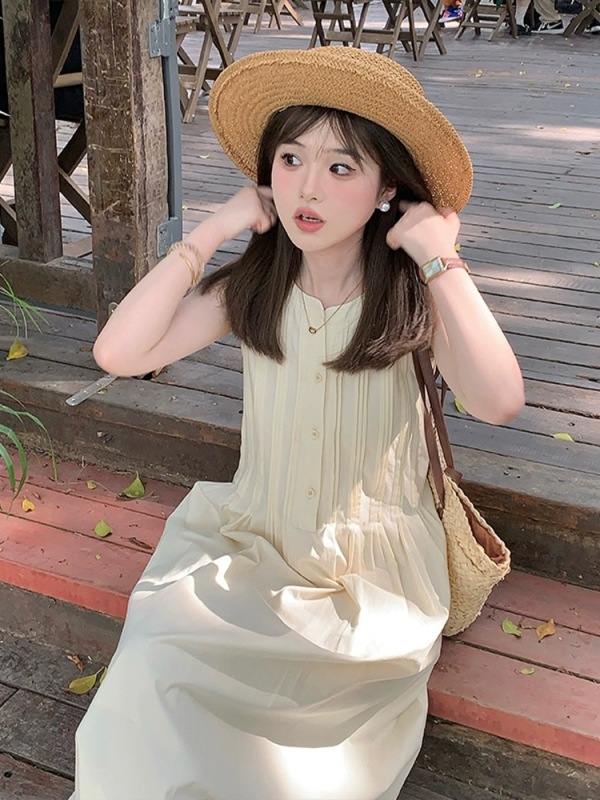 韓版別致絕美心動周小個子背心裙女2024年設計感裙子溫柔慵懶風