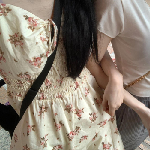 French floral skirt with puff sleeves, summer new style, slim waist and temperament, one-shoulder dress for women ins