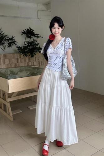 Real shot of polka-dot short-sleeved shoulder T-shirt for women summer high-waisted A-line skirt two-piece set