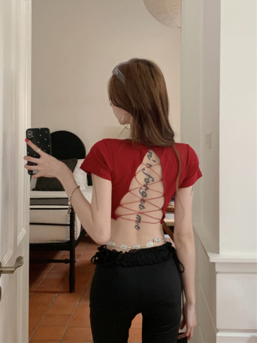 Real shot~Spring and summer new style~short-sleeved right shoulder T-shirt red hollow backless sexy short top with breast pads