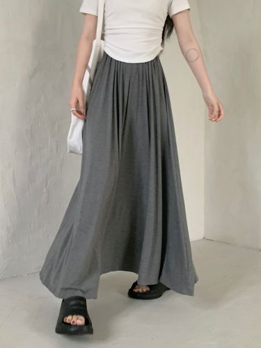 Actual shot 2024~ Comfortable maxi skirt with large hem and drape