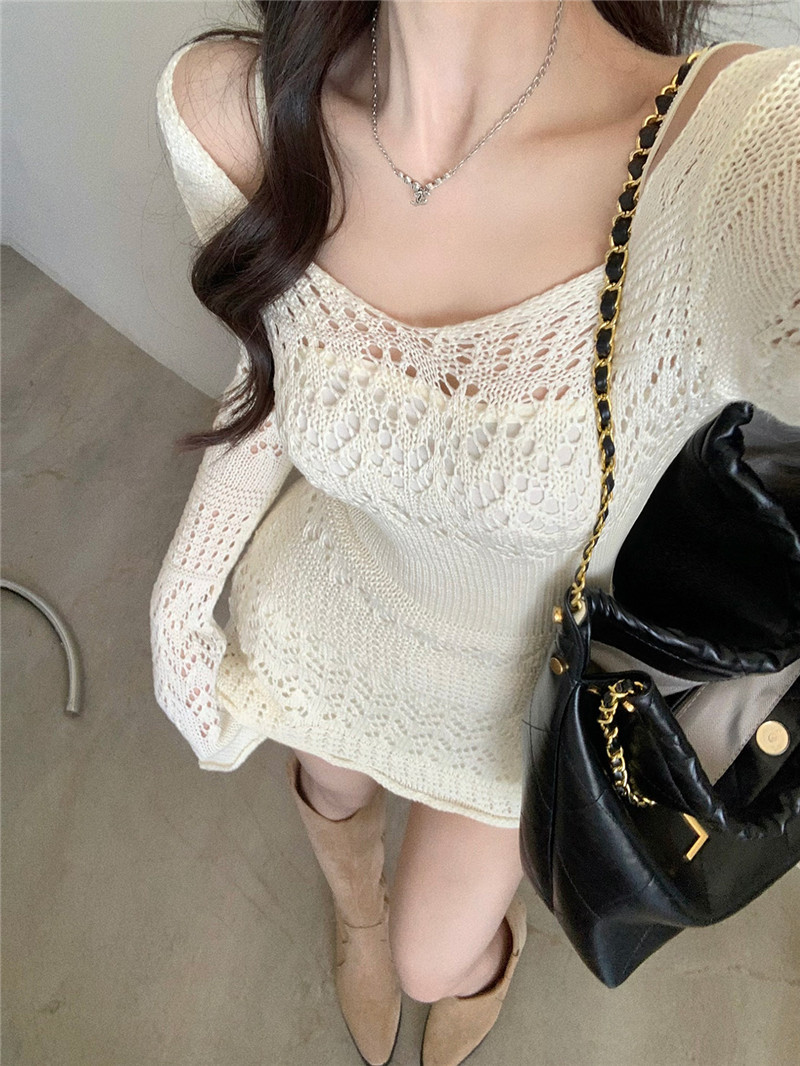 He Chenxi white hollow knitted dress for women 2024 new style gentle temperament slim waist long-sleeved short skirt