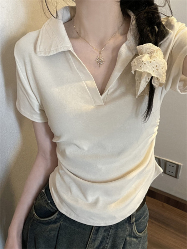 Real shot of solid color polo collar short-sleeved T-shirt for women in summer French niche unique and chic right shoulder top