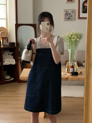 Designed denim suspender skirt for women summer 2024 new Korean commuting casual loose straight skirt