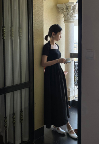 Real shot of French square neck high waist black dress with short sleeves and long skirt