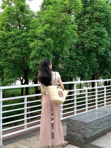 Xiaoxiangfeng suit high-end women's summer 2024 new fashion age-reducing casual wide-leg pants two-piece set