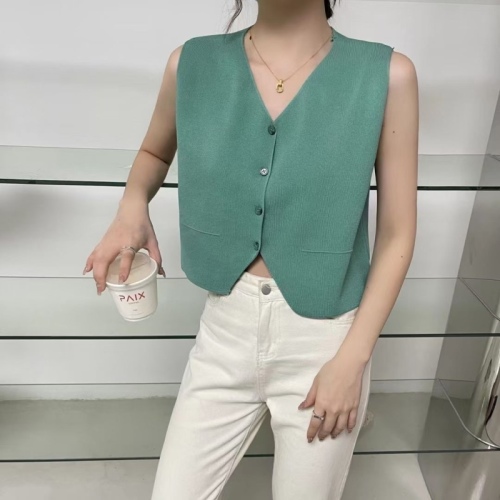 Tmall quality simple solid color outer knitted vest for women 2024 new style small versatile V-neck vest