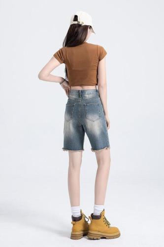 Large size high waist cover-up raw edge slim denim shorts for fat girl sister straight leg five-point medium pants slightly fat hot pants