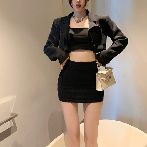 Real shot of hip-hugging short skirt, stretchy slimming tight one-step skirt, slim sexy hot girl high-waisted bottoming skirt