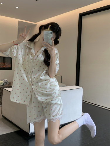 Real shot of ice silk satin floral lace home wear short-sleeved shorts loose pajamas two-piece set