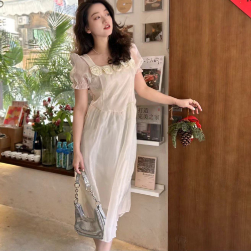 High-end French dress for women summer 2024 new birthday dress princess dress short-sleeved dress temperament long dress