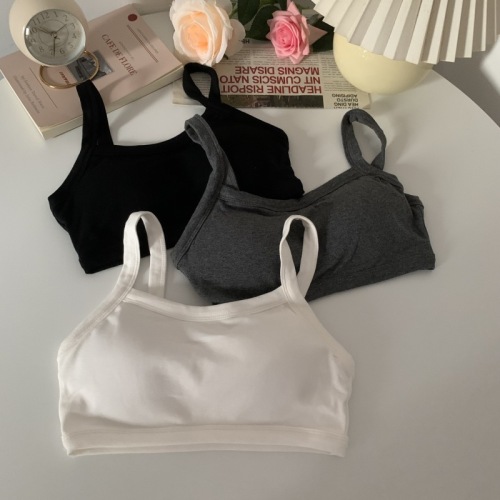 Real shot of slingback vest bra, sports anti-exposure inner layer, outer layer, beautiful back underwear