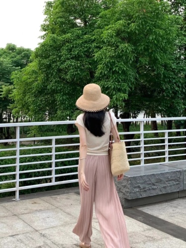 Xiaoxiangfeng suit high-end women's summer 2024 new fashion age-reducing casual wide-leg pants two-piece set