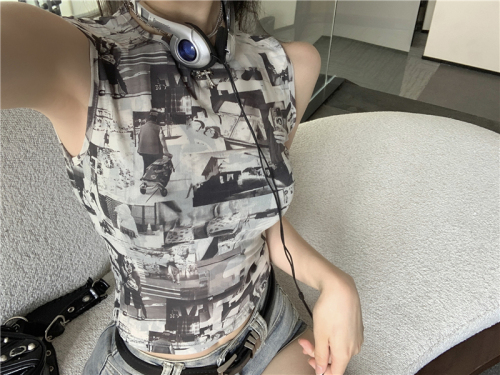 Actual shot~Fashionable urban bunny mesh vest bottoming street style patchwork style sleeveless top for women in summer