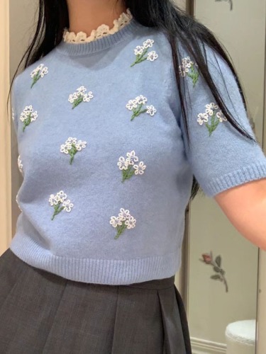 蓝色花边领短款短袖针织衫女2024春夏新款设计感别致减龄小众上衣
