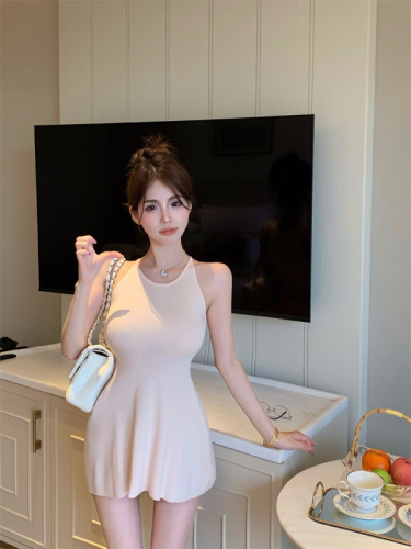 Actual shot of pure Korean style Korean style pure lust style body-friendly and skin-friendly slim-fitting waist woolen fishtail dress