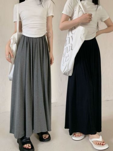 Actual shot 2024~ Comfortable maxi skirt with large hem and drape