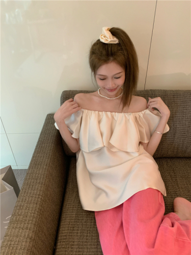 Actual shot of new summer party date style temperament ruffled off-shoulder one-neck top for women