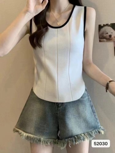 2024 new summer style fashionable round neck contrasting edge curved loose pit strip ins trendy versatile slimming knitted vest a