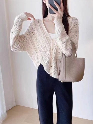 Zhou Yutong 2024 French Bohemian Lazy Style Top V-neck Crochet Hollow Knitted Cardigan Blouse Women's Autumn