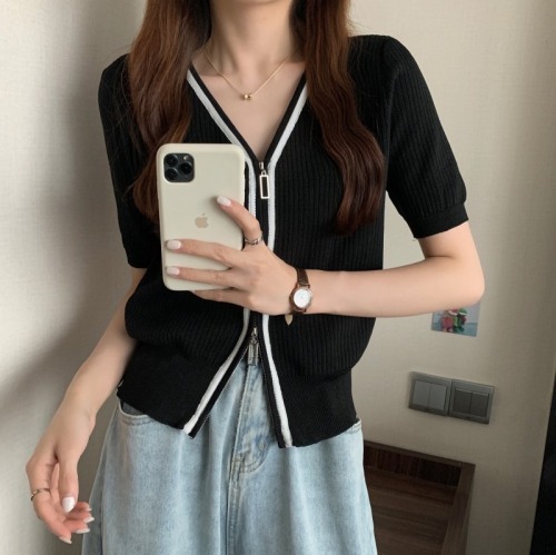 Korean design niche double zipper short-sleeved knitted cardigan for women summer new slimming bottoming shirt top