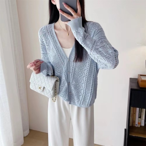 Zhou Yutong 2024 French Bohemian Lazy Style Top V-neck Crochet Hollow Knitted Cardigan Blouse Women's Autumn