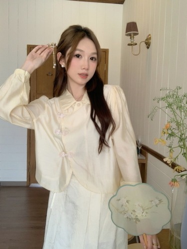 Real shot of new Chinese style gentle buttoned shirt for women 2024 spring and summer design niche temperament long-sleeved top