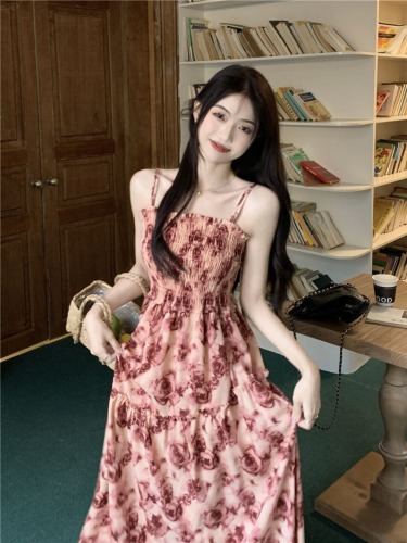 Rose floral pleated suspender dress for women summer new style French waist slimming ladylike long skirt