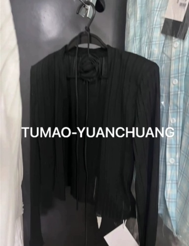 TUMAO正版 2024春季新款洋气外搭薄款防晒冰丝针织开衫女配花朵