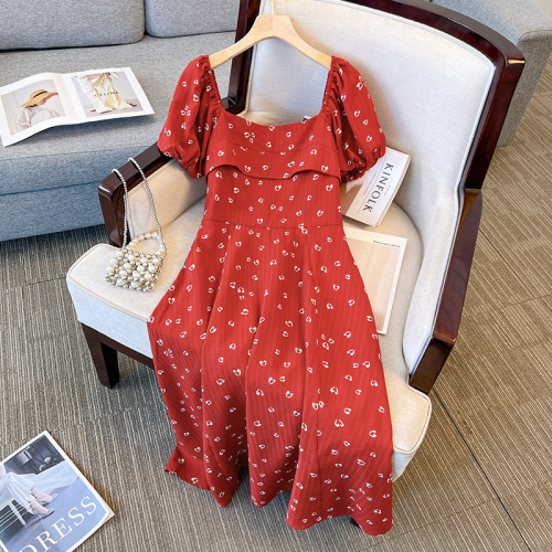 温柔风复古泡泡袖红色方领连衣裙设计感小众超仙森系收腰仙气长裙