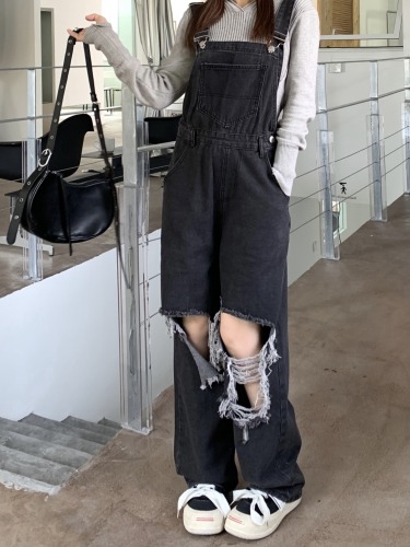 Real shot!  !  !  Ripped denim overalls for women, niche design, high-waisted, loose, slimming, wide-leg trousers