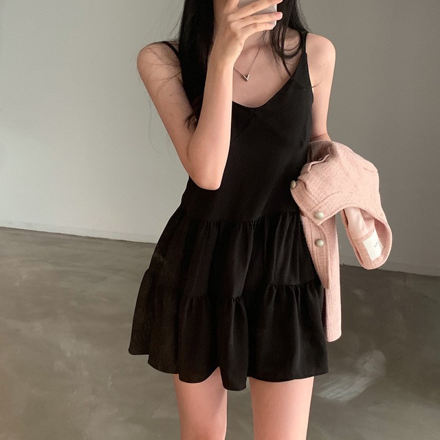 韓國chic新款法式簡約V領吊帶裙女氣質減齡百搭娃娃裙